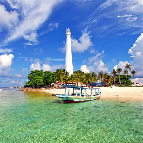 10 Destinasi Wisata Terbaik di Bangka Belitung (Nama-nama tempat wisata populer di Bangka Belitung)